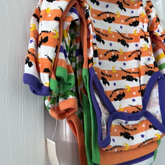 NWT Halloween long sleeve set of 4 by One Potato 2. 💯 % cotton 0-3 - Picture 11 of 11